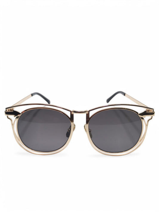 Karen Walker - Black and Gold - Metal