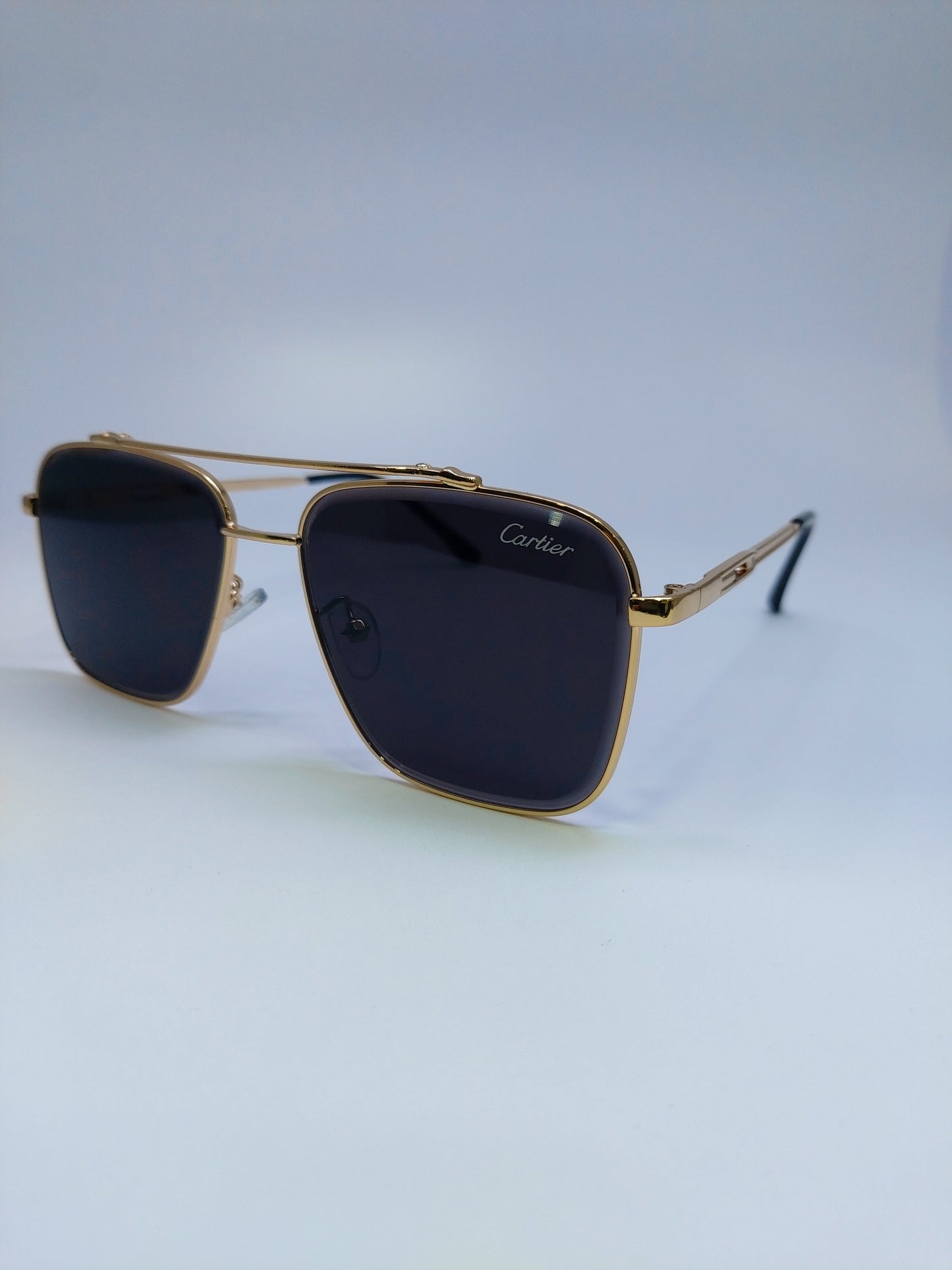 Cartier - Black and Gold - Metal