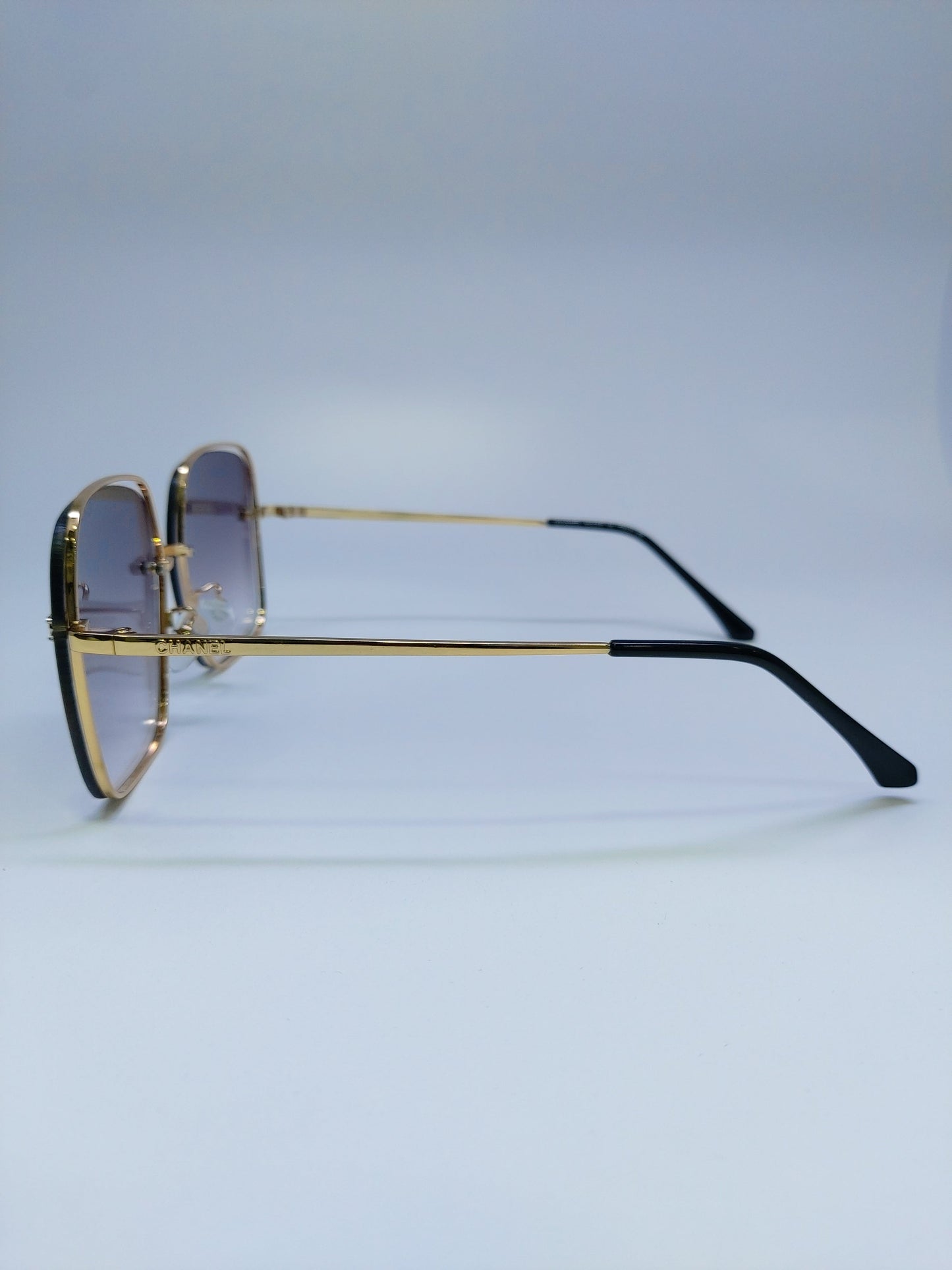 Chanel - Black and Gold - Metal