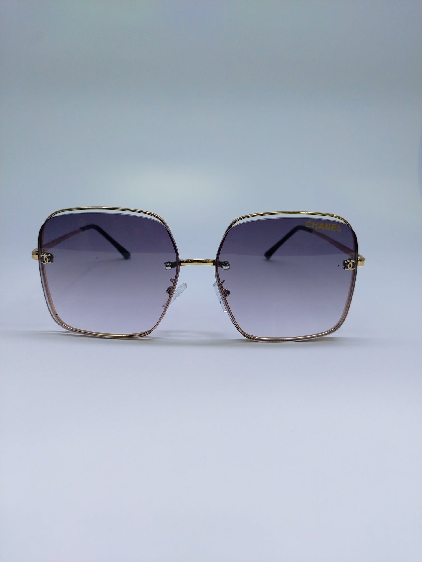 Chanel - Black and Gold - Metal
