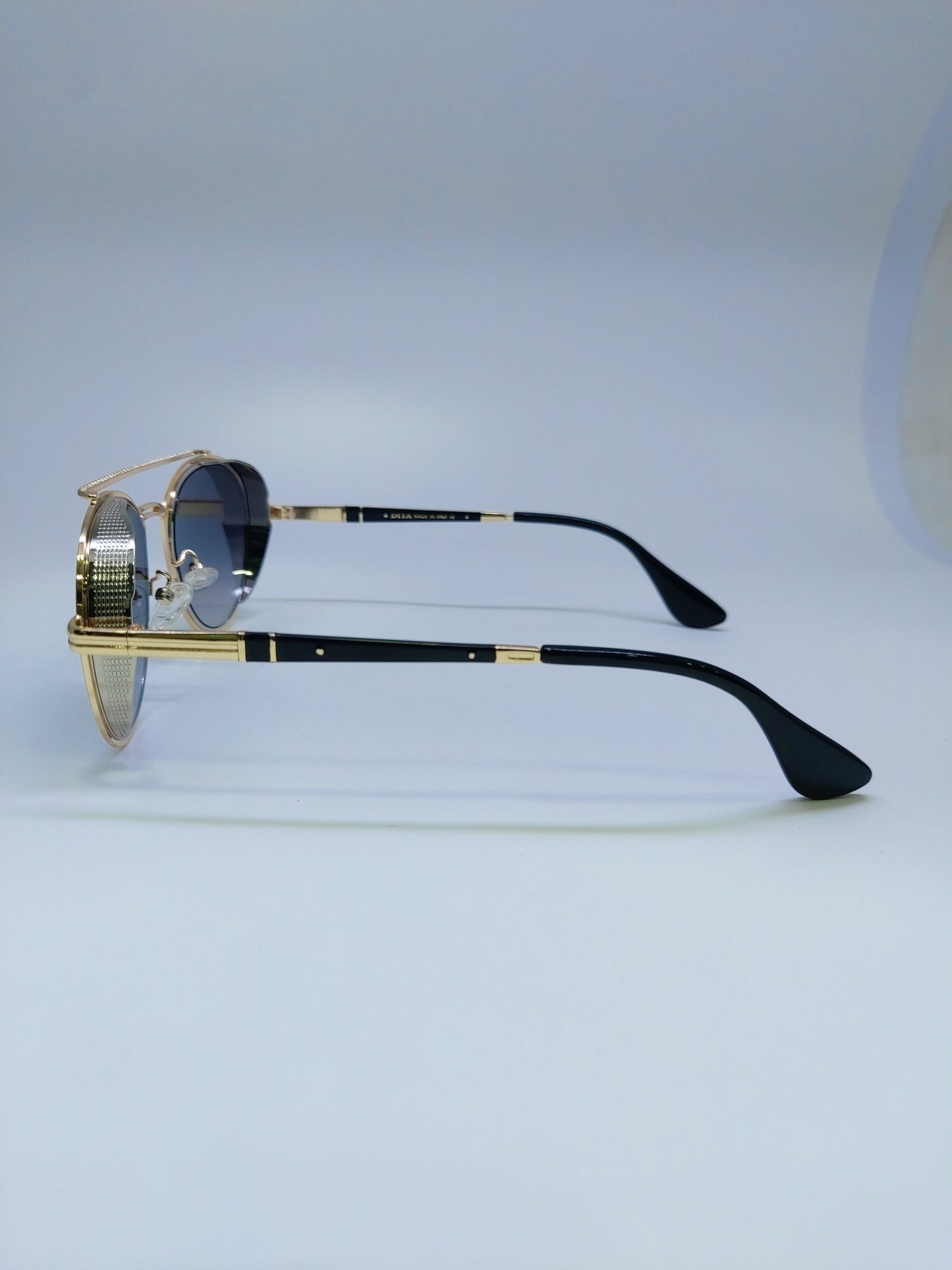 Dita - Round - Mercury and Gold - Metal