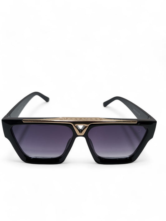 Louis Vuitton - Black and Gold - Plastic / Acetate