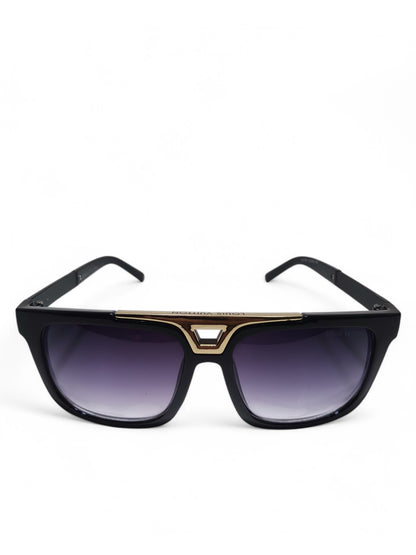 Louis Vuitton - Black and Gold - Plastic