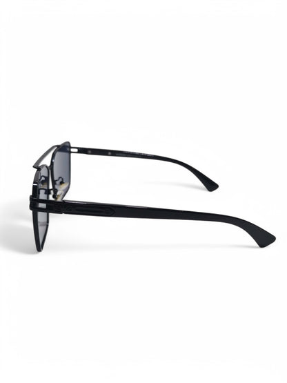 Burberry - Black - Metal