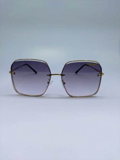 Chanel - Black and Gold - Metal
