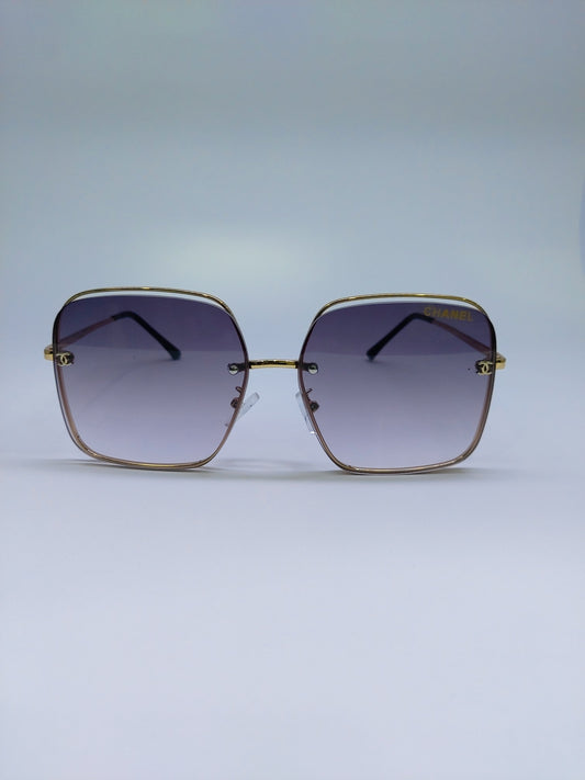 Chanel - Black and Gold - Metal
